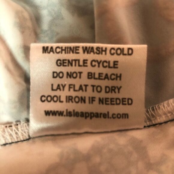 Isle by Melis Kozan dress - Picture 4 of 4